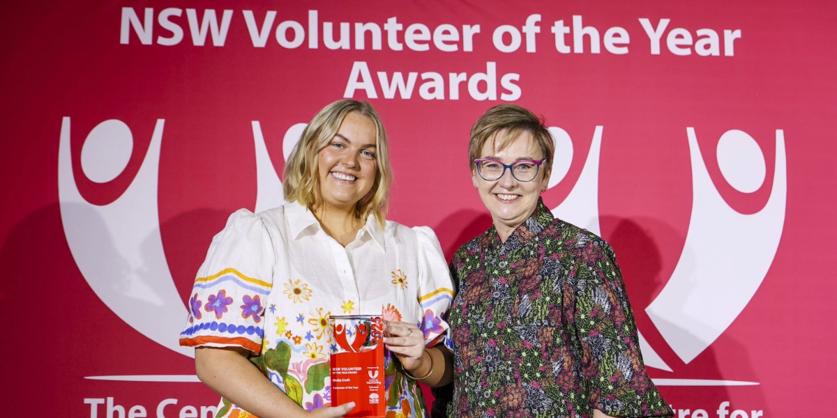 Volunteer awards nominations open as state celebrates 1.3b volunteer hours