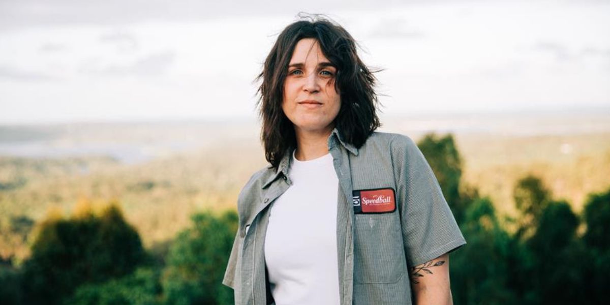 Chloe Marks & The Mayhem drop ‘Ayodele’ — a raw, one-take studio performance a decade in the making