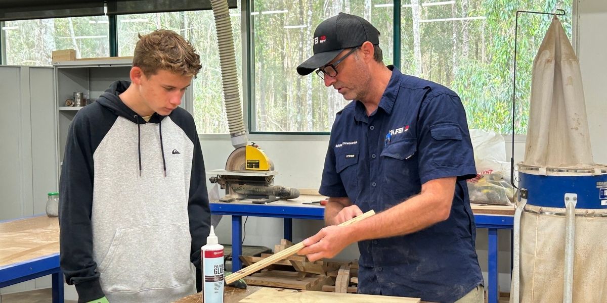 TAFE NSW taster program builds next generation of Mid North Coast tradies