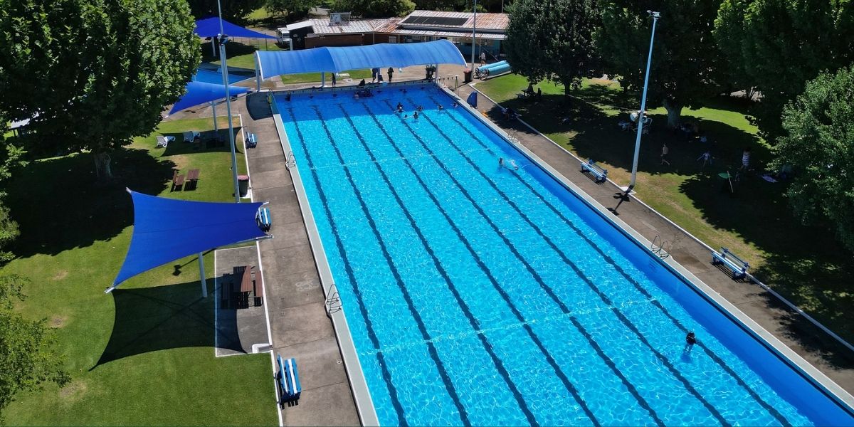 Making a splash: MidCoast pools dive into longer season