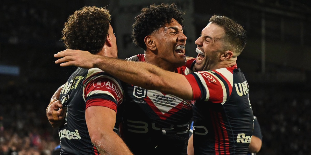 Roosters win NRL grand final in one point nail-biter